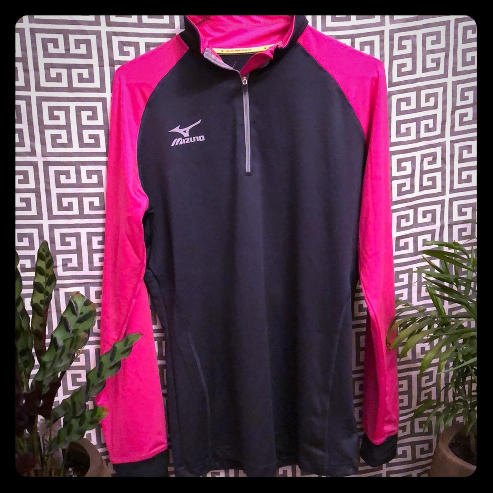 Mizuno 1/4 Zip. Pink and grey pullover.